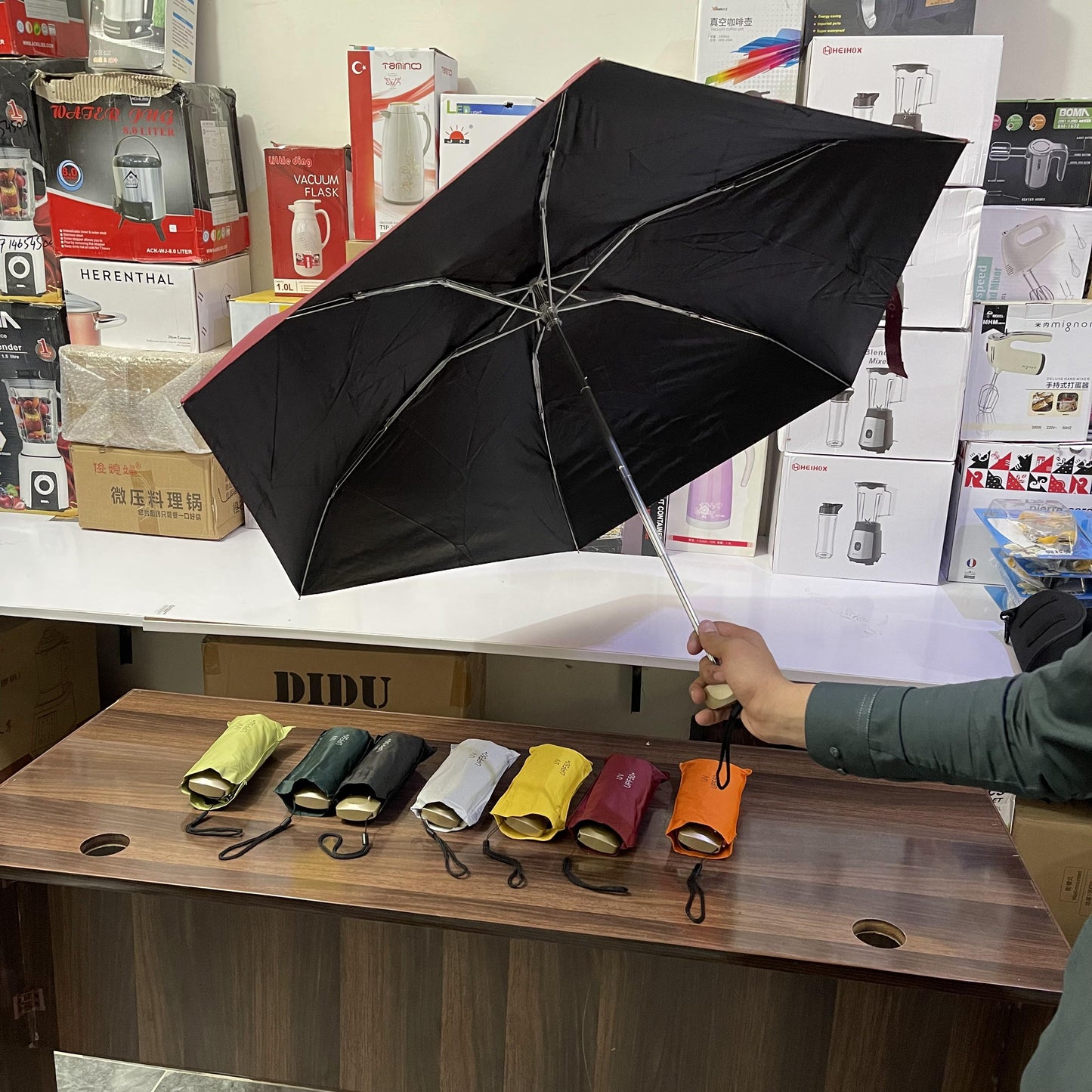Lot Imported Mini Pocket Umbrella – Compact & Stylish