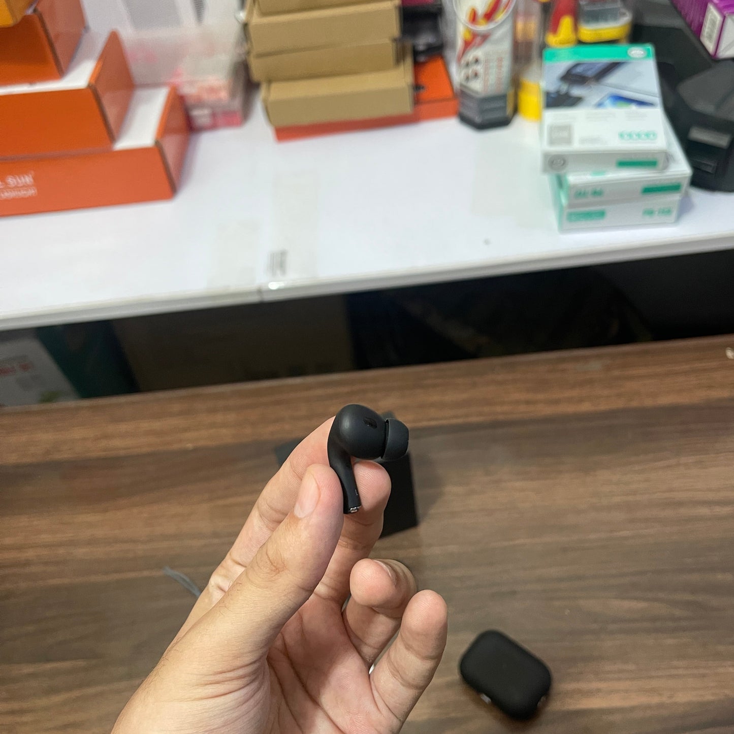 USA Imported AirPods Pro Matte Black – Premium Sound