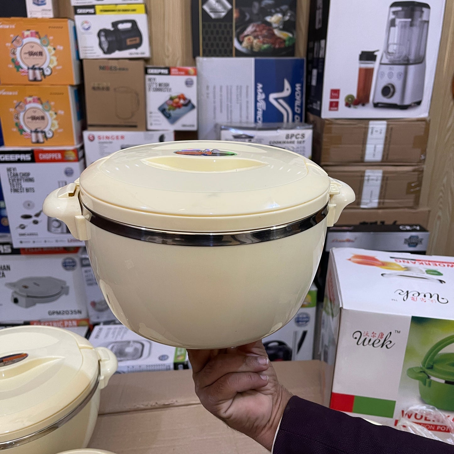 Lot Imported Workang 4 Piece Insulated Pot Set - Durable