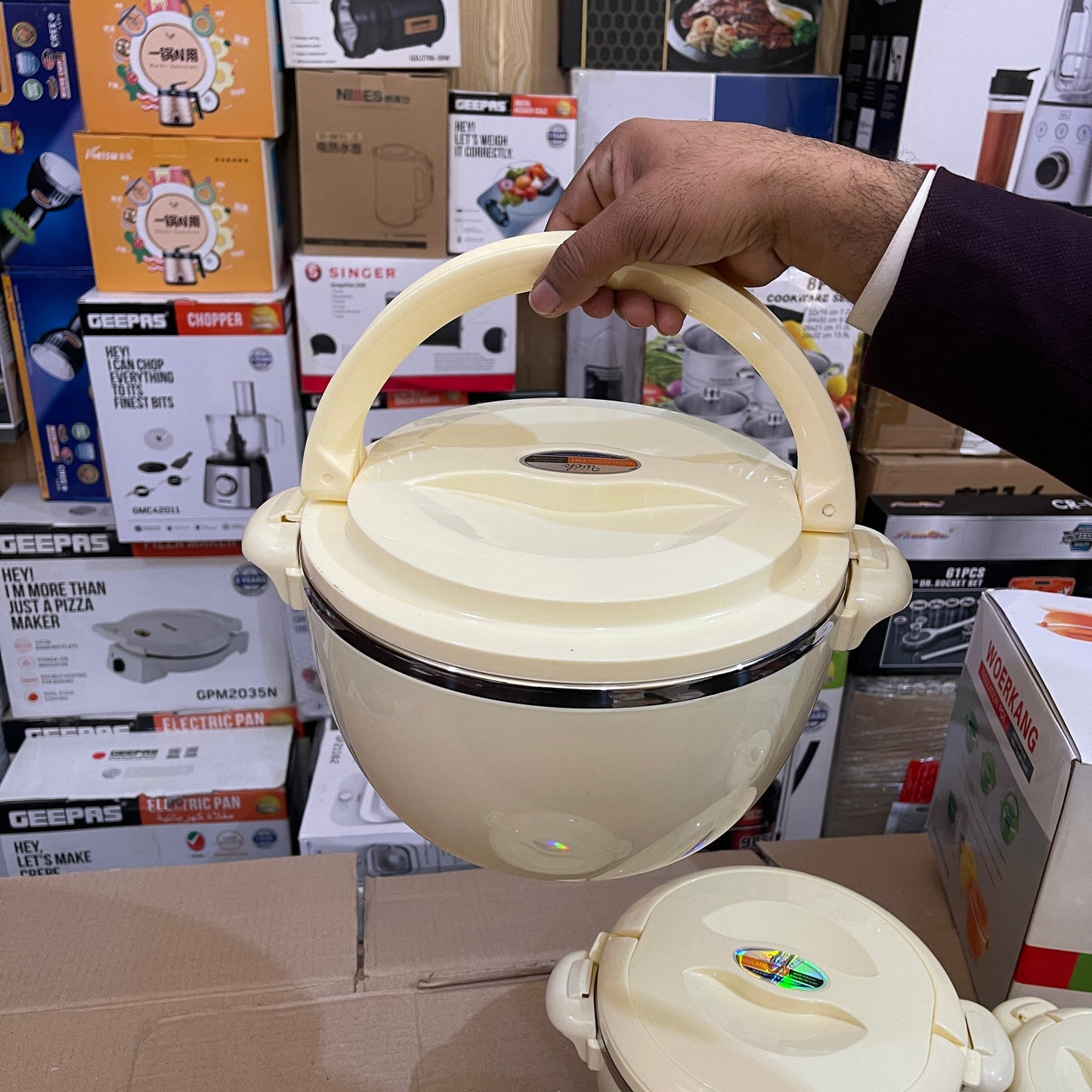 Lot Imported Workang 4 Piece Insulated Pot Set - Durable