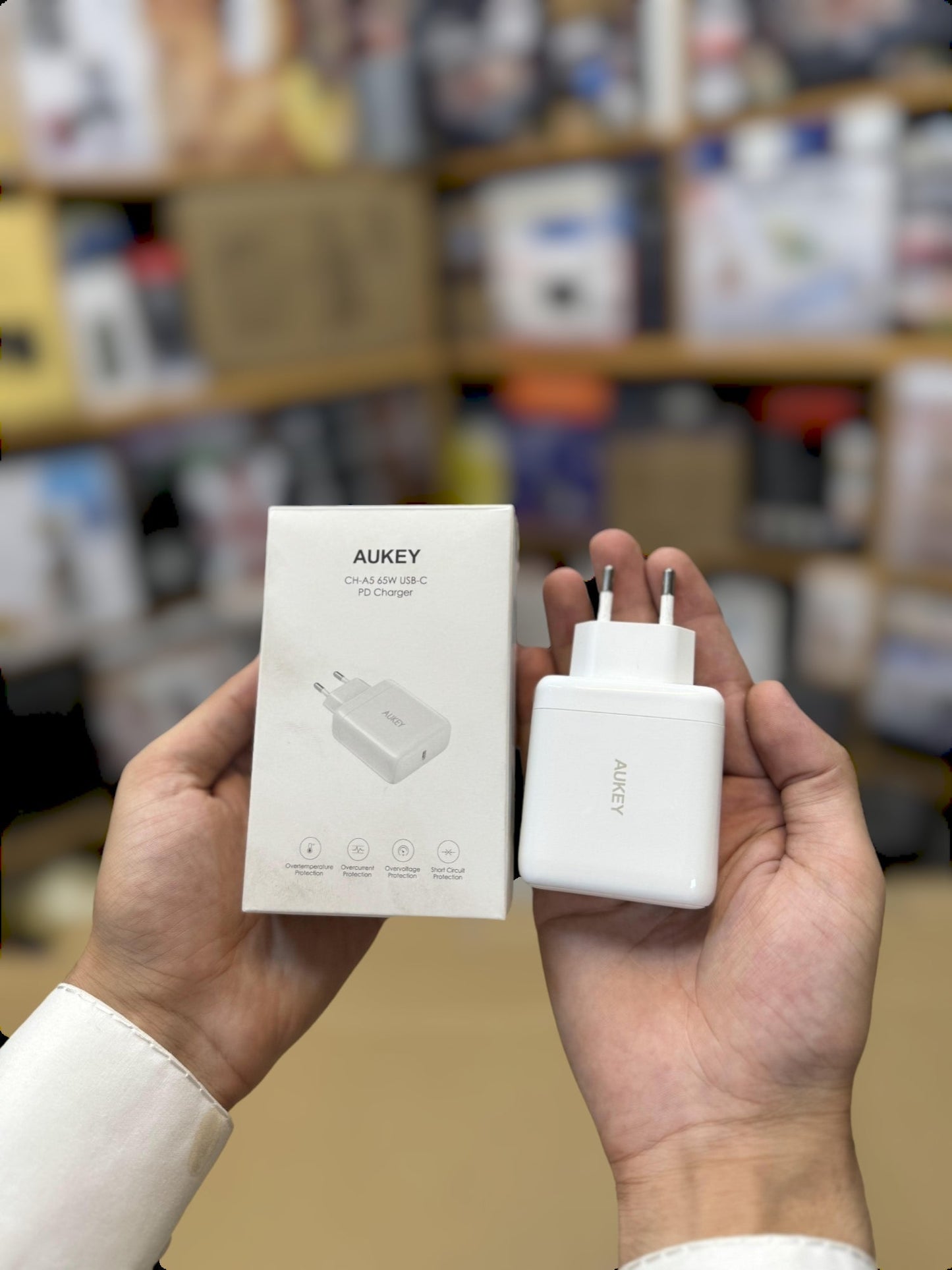 German Lot Imported Aukey 65W Super Fast Charger