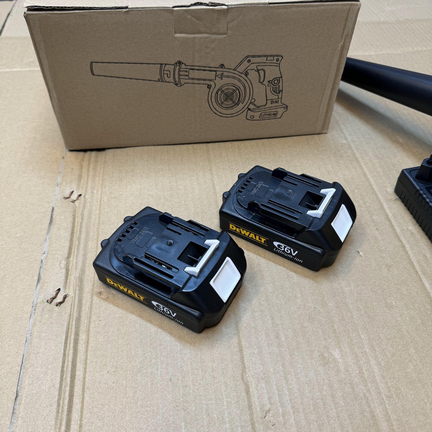 Lot Imported Dewalt Rechargeable Air Blower - Powerful Tool