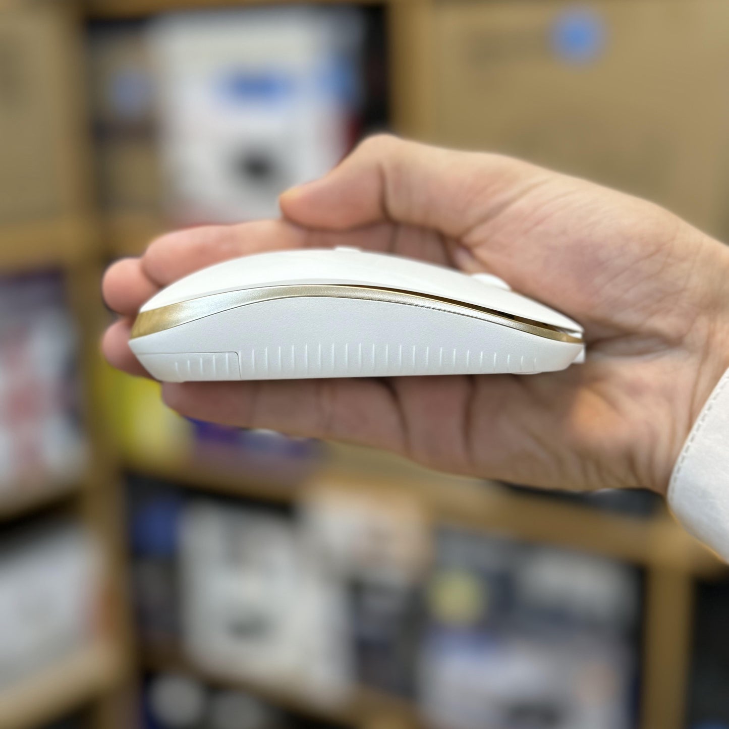 Imported Jelly Comb Bluetooth Mouse – Smooth & Reliable