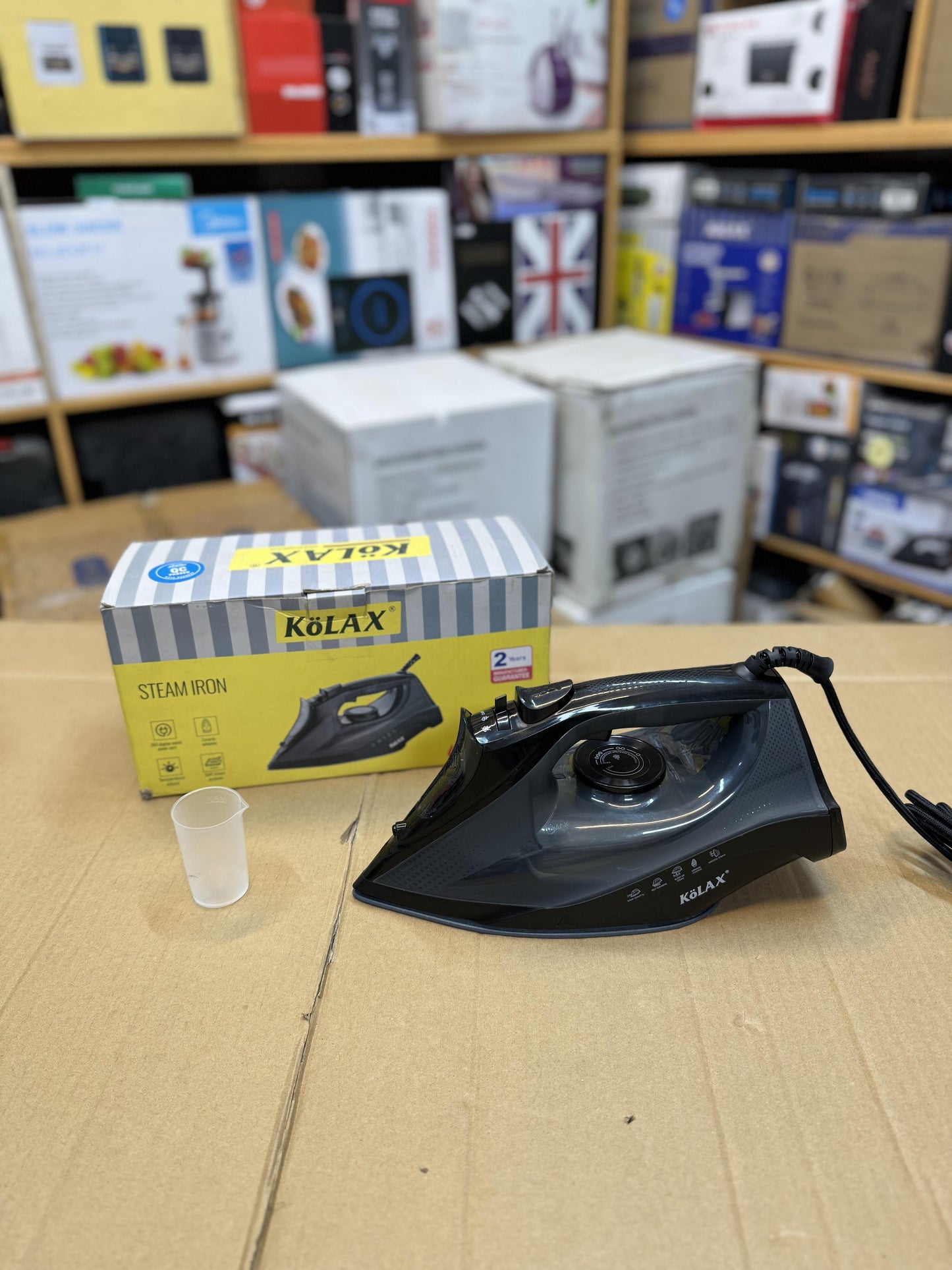 German Lot Kolax 2600W Steam Iron – 450ml Powerful Steam