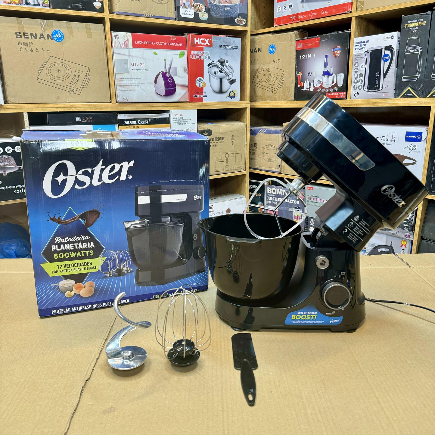 Lot Imported Oster 4L Stand Mixer