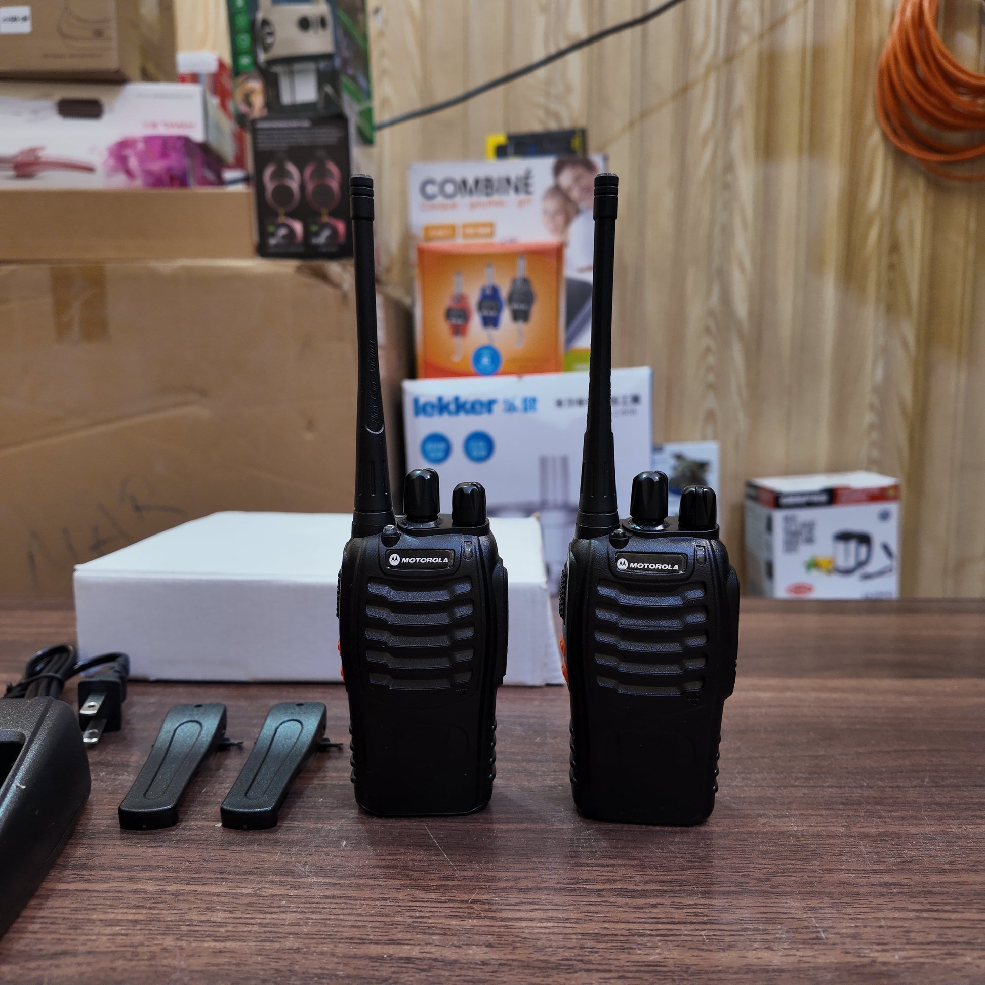 Motorola 1.5km Walkie Talkie Set – Durable & License-Free - Nazeer Electronics