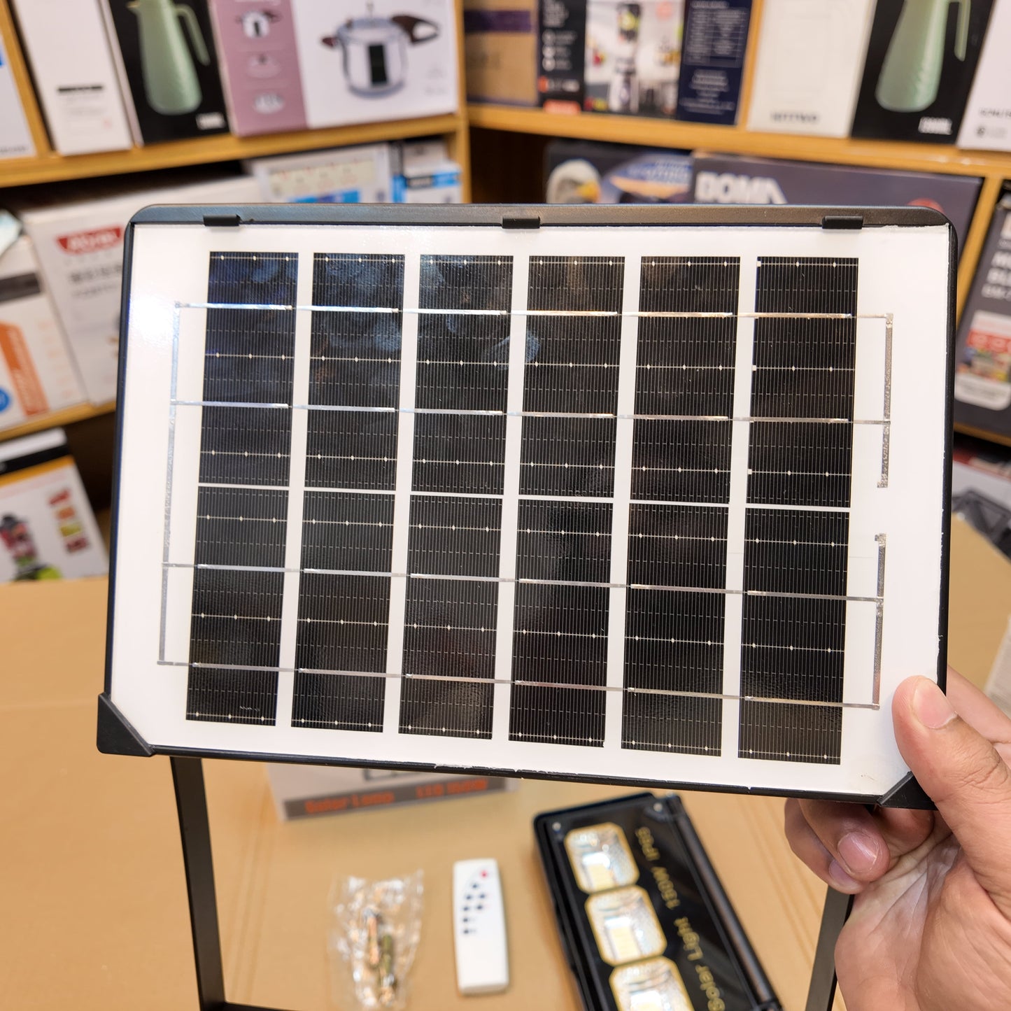 Lot Imported Waterproof 150 & 300W Solar Lamp
