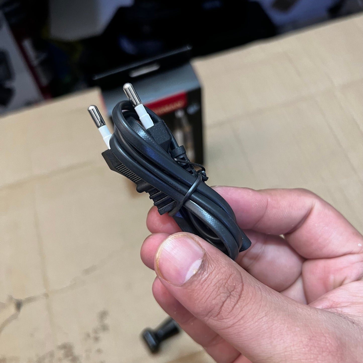 Lot Imported Sportsman 2-in-1 Nose & Ear Hair Trimmer