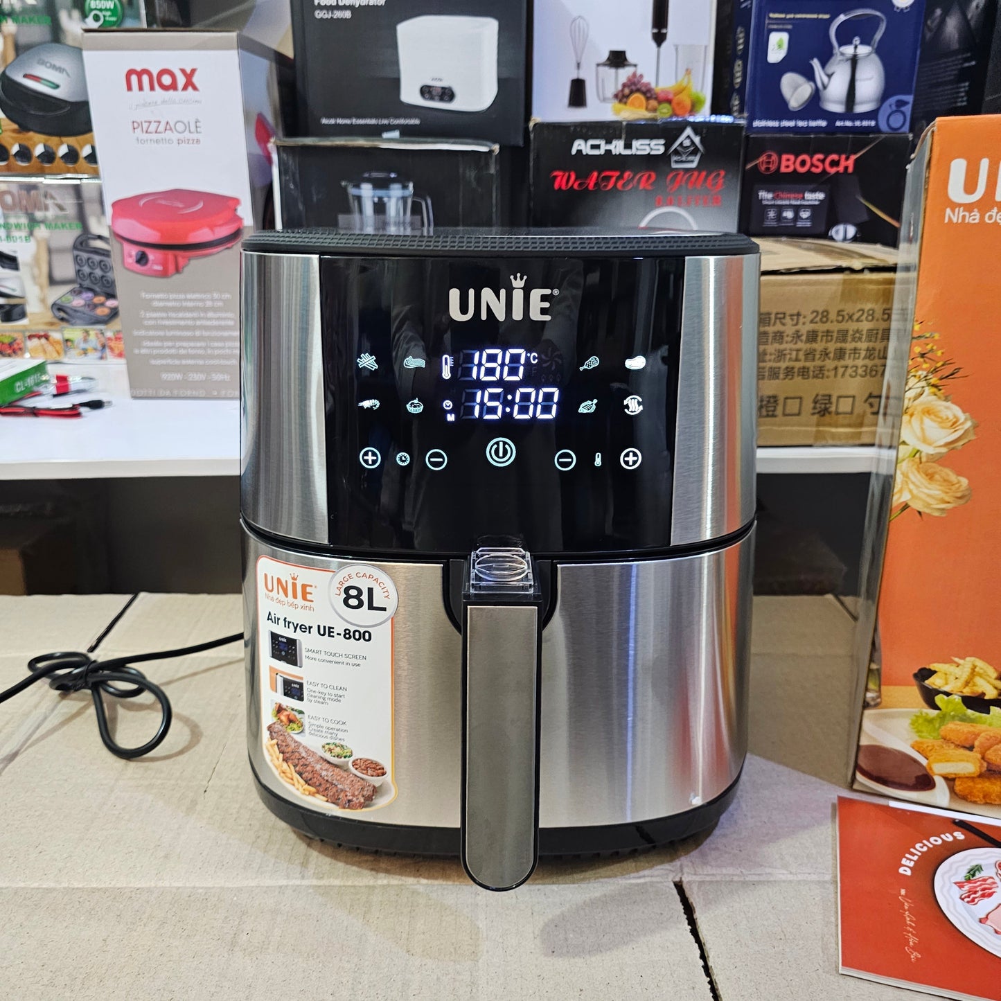 Unie 8L Air Fryer Vietnam Lot | Large Capacity, 1800W Power