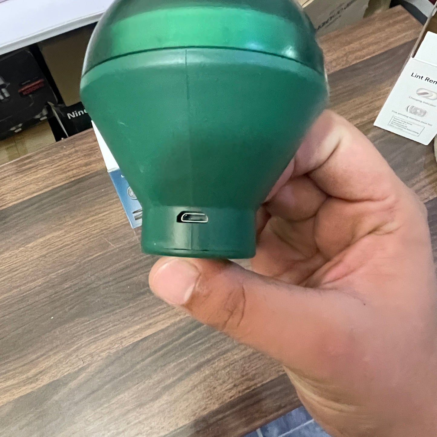 Lot Imported Lint Remover M-2023
