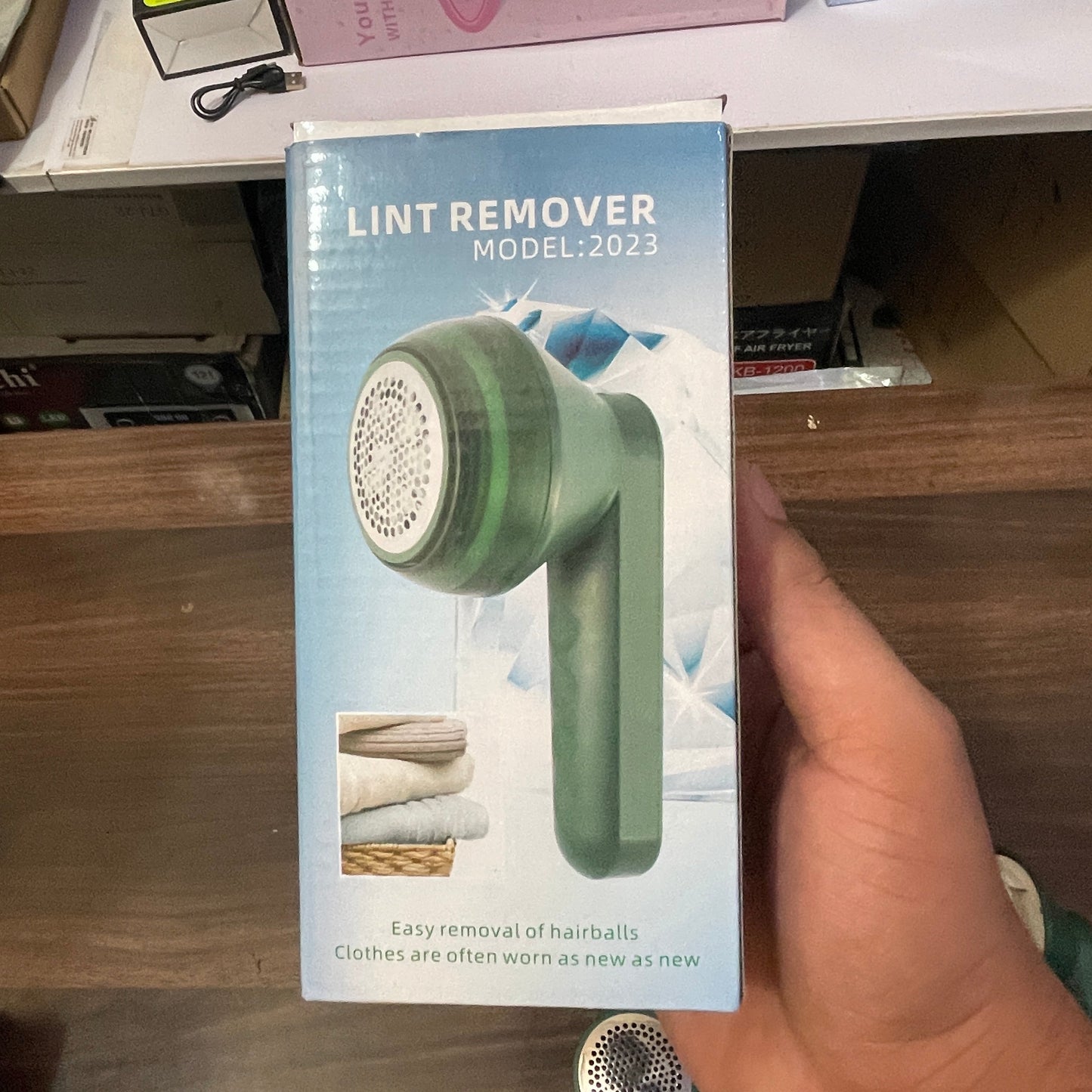 Lot Imported Lint Remover M-2023