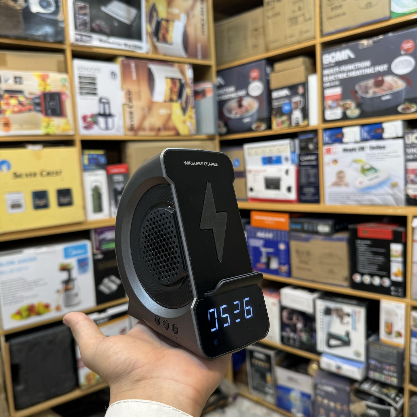 Amazon Lot Imported Wireless Charger & Bluetooth Speaker