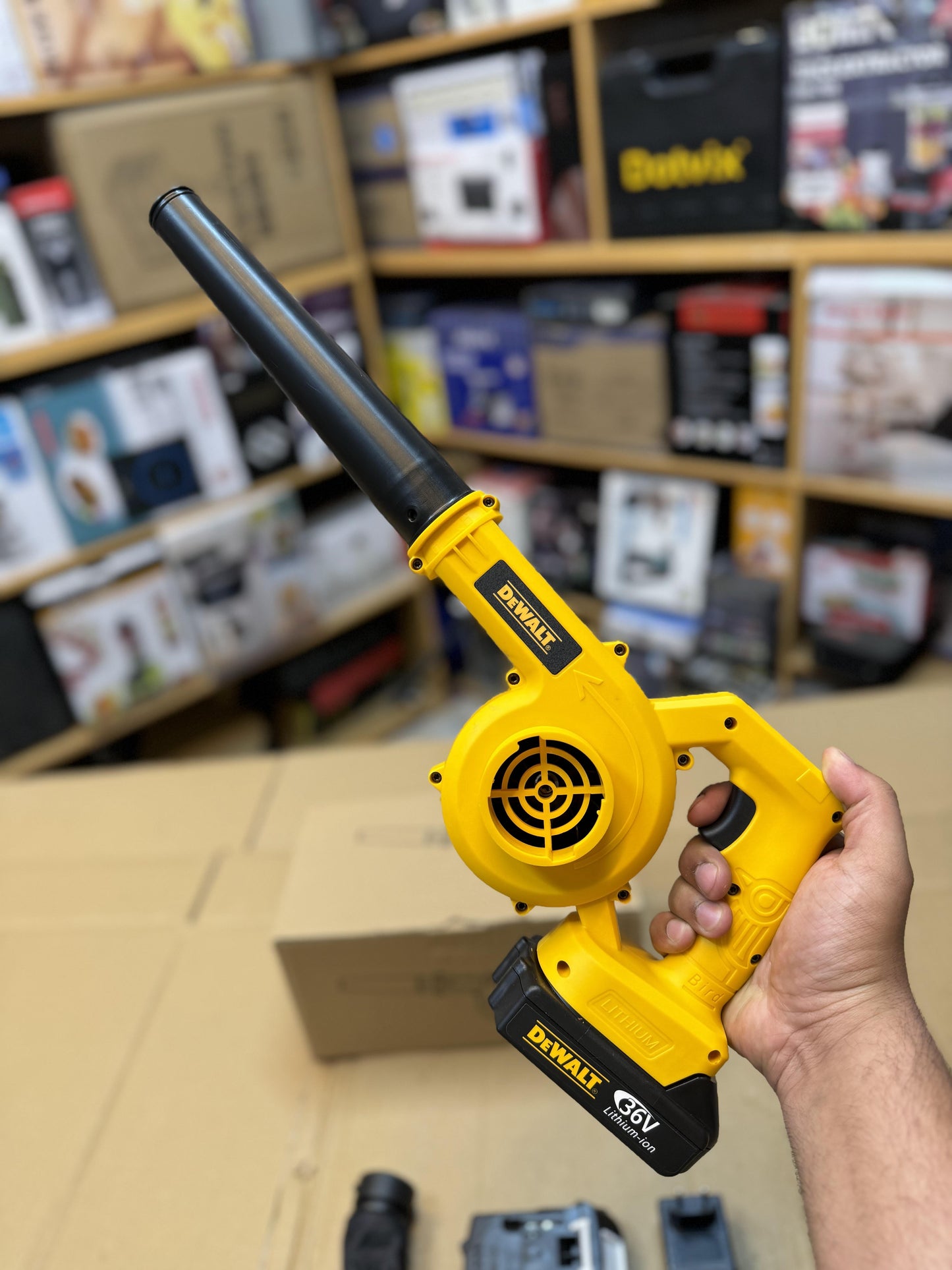 Lot Imported Dewalt Rechargeable Air Blower - Powerful Tool