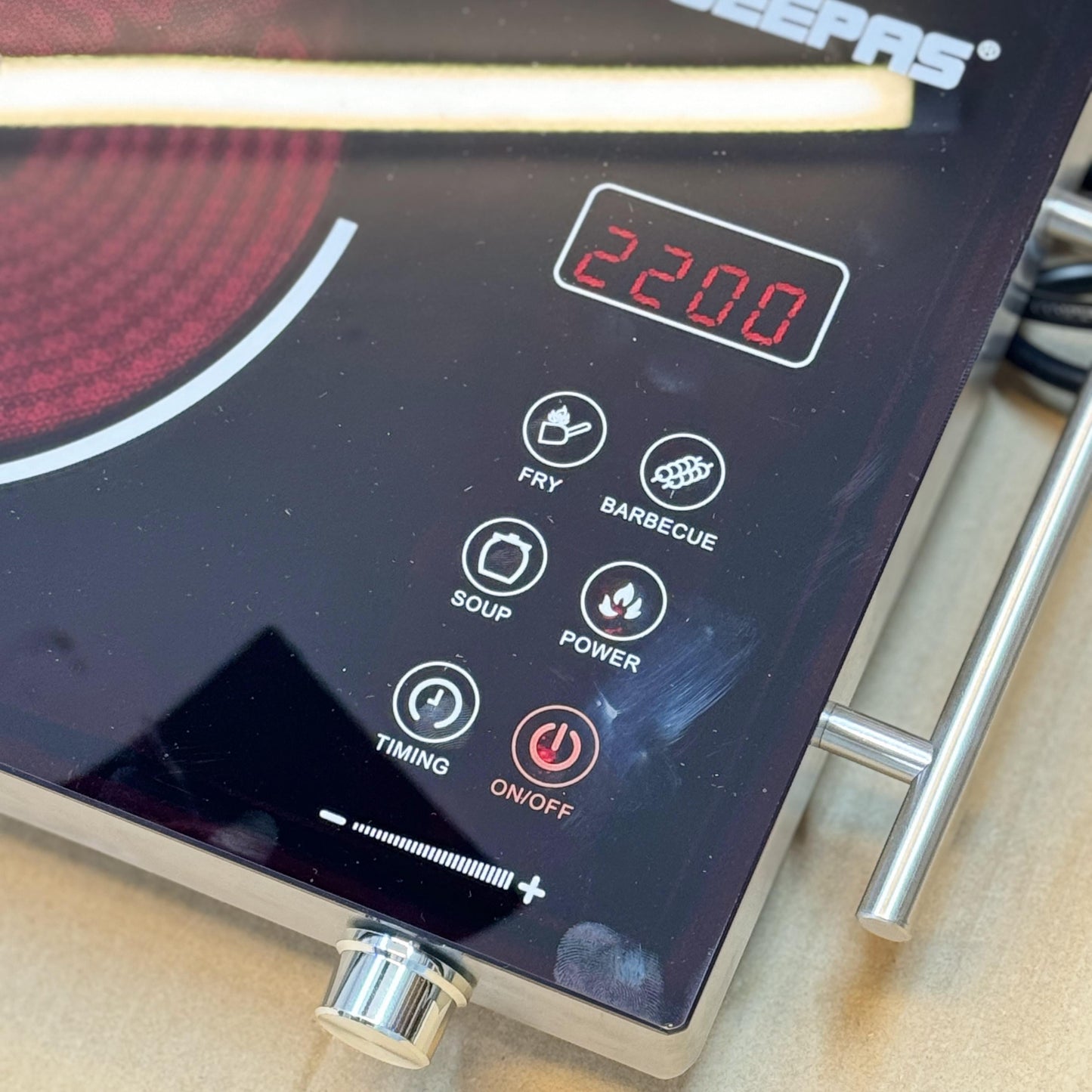 Geepas Digital Infrared Cooker GIC6920