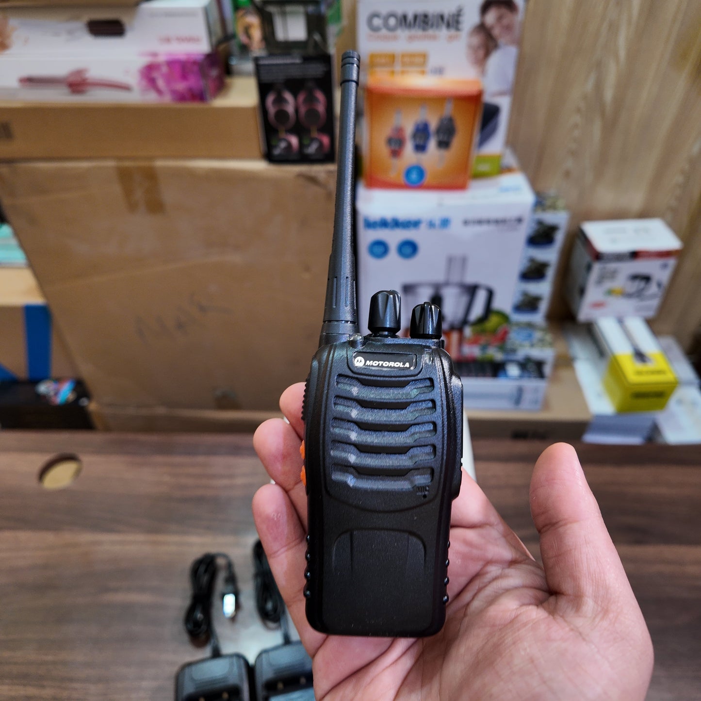 Motorola 1.5km Walkie Talkie Set – Durable & License-Free - Nazeer Electronics
