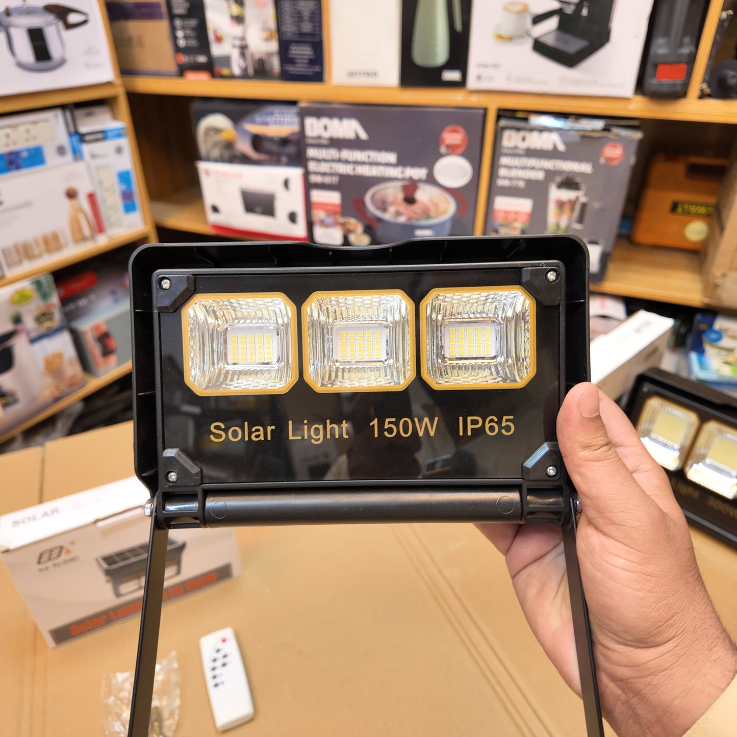 Lot Imported Waterproof 150 & 300W Solar Lamp