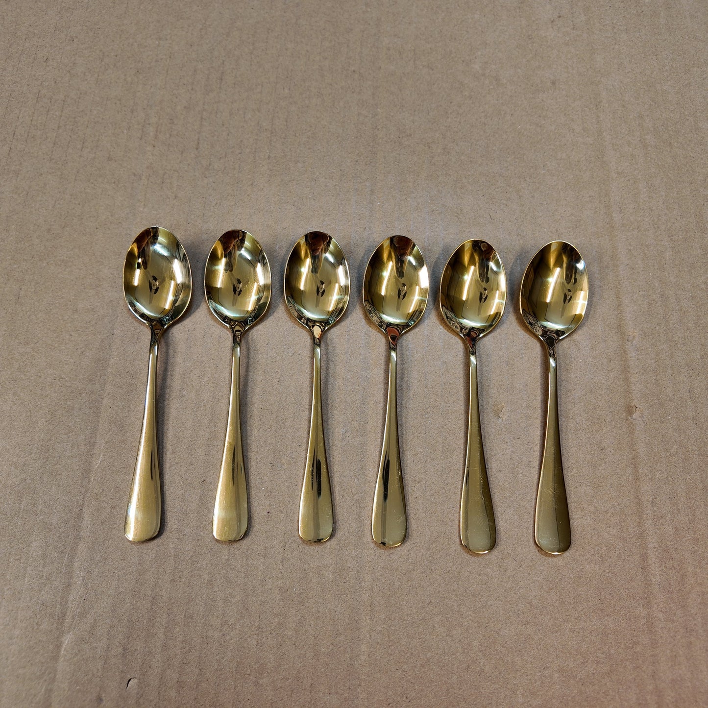 Lot Imported 24 Piece Cutlery Set with Egg Stand
