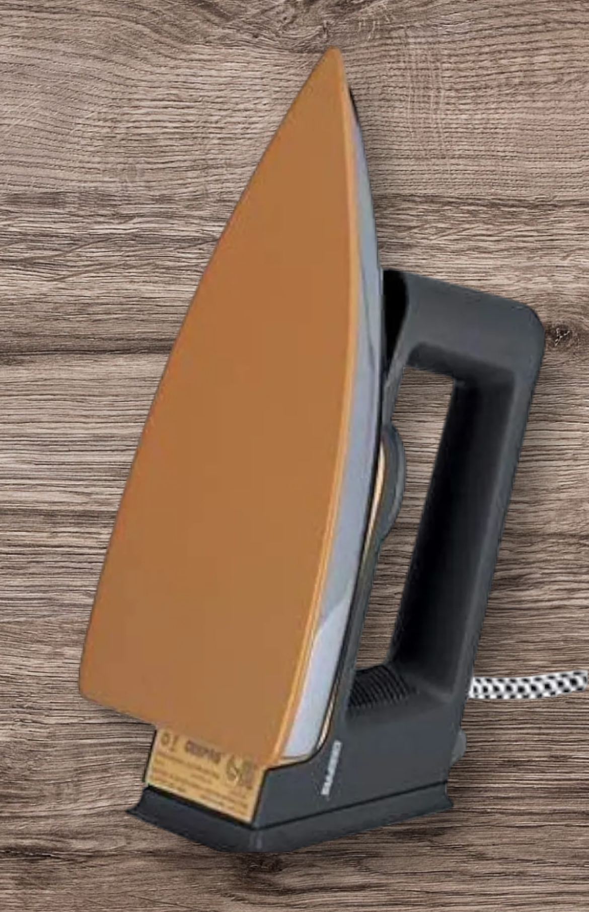 Geepas Light Weight Dry Iron